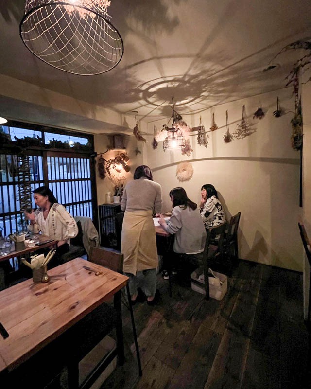 日本神奈川素食 - 野菜とワイン食堂 harukucchii - 餐廳環境