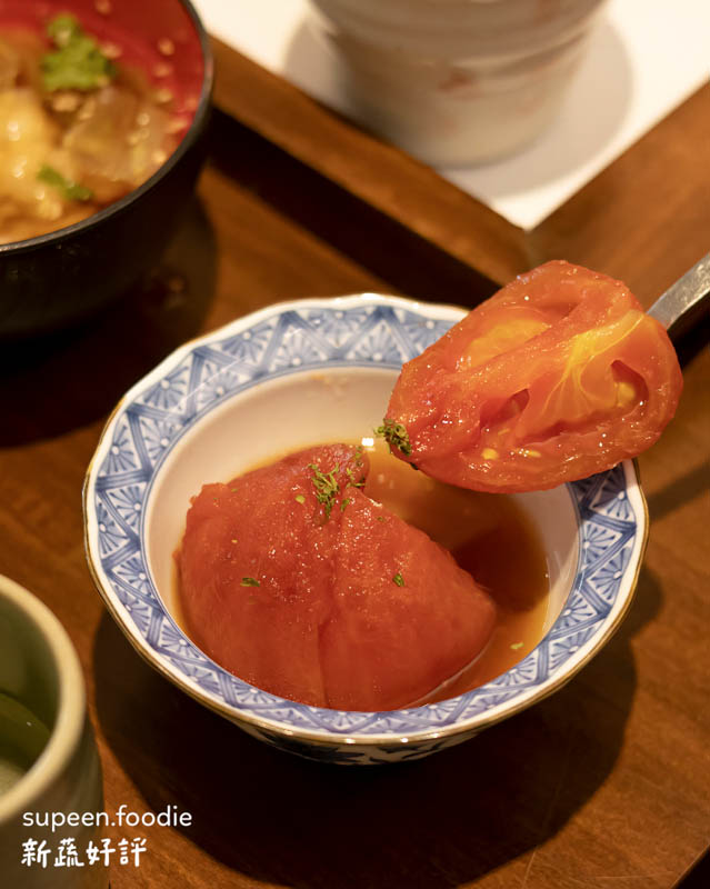 台中西區美食 – 子梧桐日式烏龍麵 紅酒蕃茄